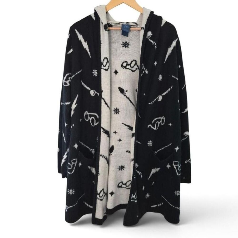 Harry-potter Women's Black and White Cardigan
